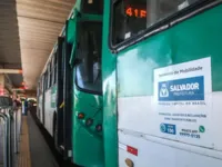 Ônibus é apedrejado no bairro da Federação, em Salvador