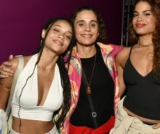 Ex-esposa de Carlinhos Brown faz rara aparição ao lado de filhas no RJ