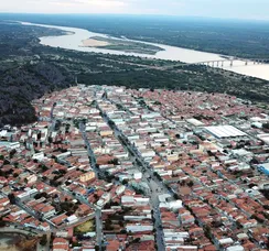 Bom Jesus da Lapa: moradores enfrentam 8 dias sem água em meio a calor