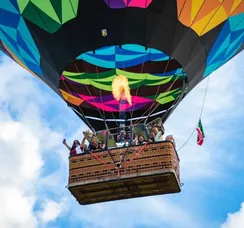 Voar de balão? Veja como fazer aventura turística na Bahia
