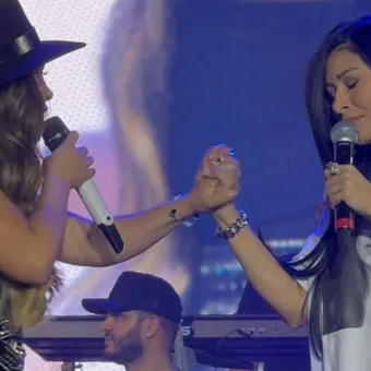 Simone e Simaria surgem juntas em clique raro de natal