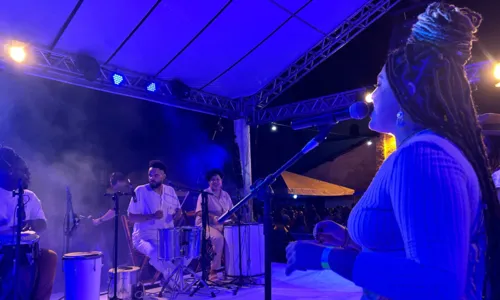 
				
					Axé e resistência: uma noite com Samba de Caboclo em Salvador
				
				