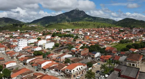 
				
					Blogueiro morre vítima de incêndio em Itarantim
				
				