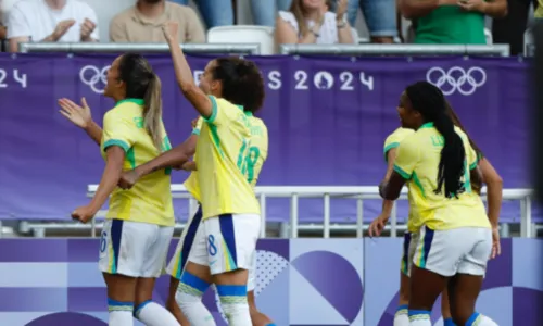 
				
					Brilho de Marta e paredão no Handebol: o 2º dia de Jogos Olímpicos
				
				