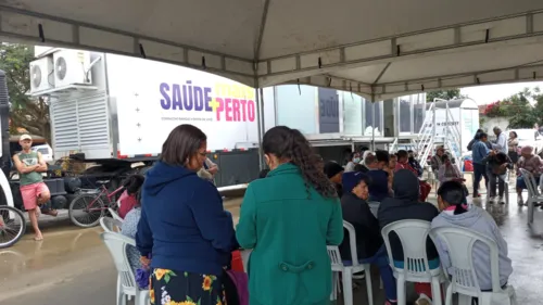 
				
					Carreta da saúde oferece atendimento em bairro de Vitória da Conquista
				
				