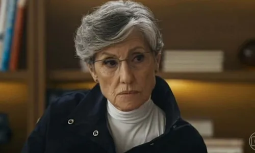 
					Cássia Kis é acusada de transfobia por mulher trans em shopping; VÍDEO
				
				