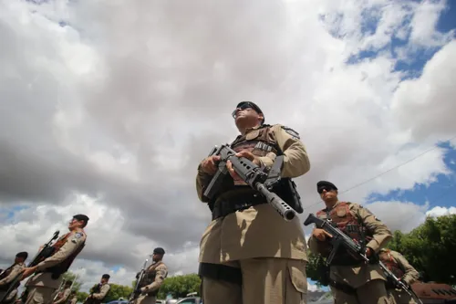 
				
					Cinco homens morrem durante confronto com a PM em Santo Amaro
				
				