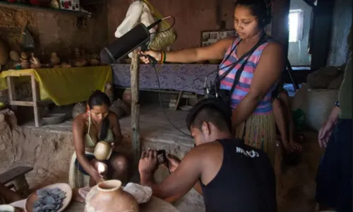 
				
					'Cinema de resistência' luta contra o esquecimento em Salvador
				
				