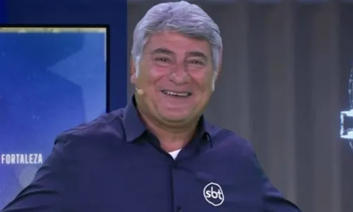 
				
					Cleber Machado anuncia saída do SBT e recebe proposta de emissora
				
				