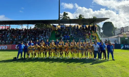 
				
					Colo-colo: conheça a história do time que parou o Vitória
				
				