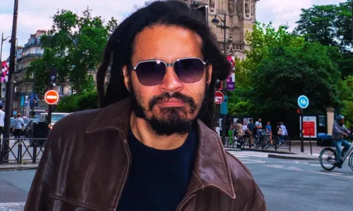 
				
					Conheça filho de Carlinhos Brown, que tem condição rara no ouvido
				
				