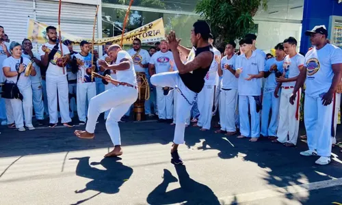 
				
					Curso gratuito para capoeiristas abre vagas em 9 cidades da Bahia
				
				