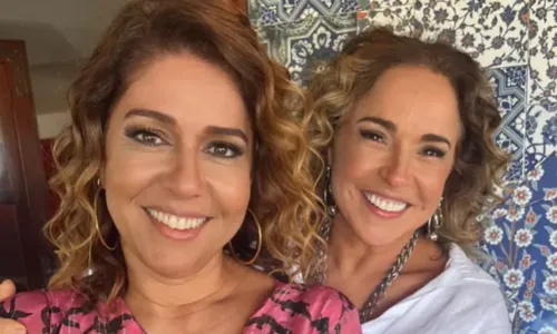 
				
					Daniela Mercury faz declaração emocionante para esposa e web reage
				
				