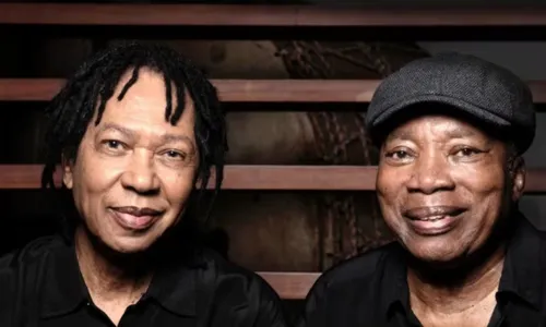 
				
					Djavan e Maria Gadú se declaram em aniversário de Milton Nascimento
				
				