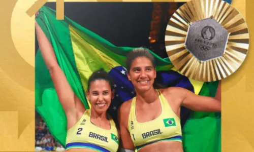 
				
					Duda e Ana Patrícia brigam em final Olímpica; assista vídeo
				
				