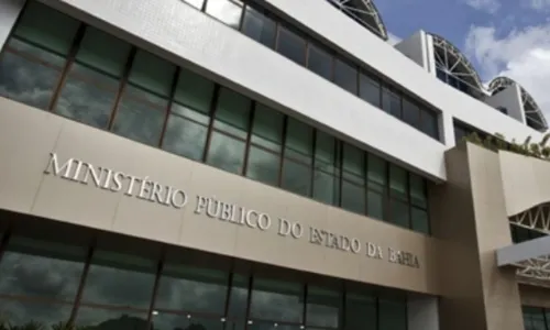 
					Homem que diz incorporar 'Dr. Fritz' é preso por crimes sexuais na BA
				
				