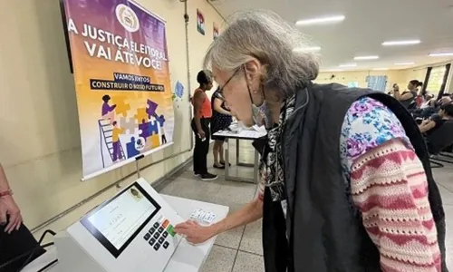 
				
					Eleições 2024: saiba quem tem prioridade na hora do voto
				
				