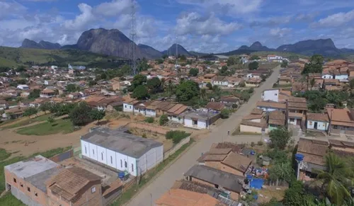 
				
					Eleições: veja rotas do transporte gratuito em Guaratinga e Itabela
				
				