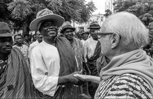 
				
					Encontrando o Brasil no Benin
				
				