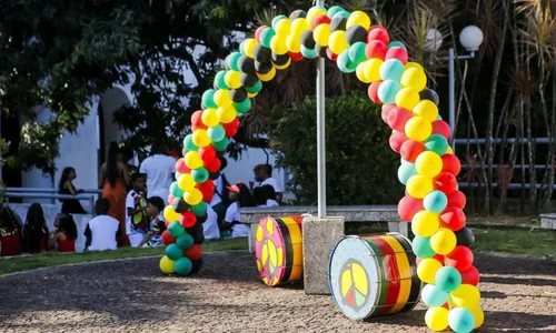 
				
					Escola Olodum celebra 41 anos de história com peça infantojuvenil
				
				