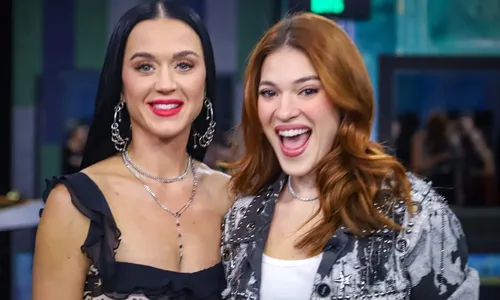 
				
					'Estrela da Casa': Ana Clara posa ao lado de Katy Perry
				
				