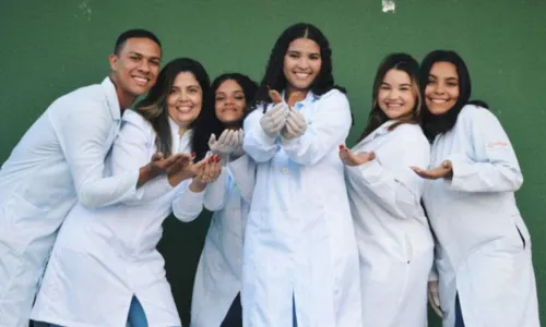 
				
					Estudantes da Bahia desenvolvem biocombustível a partir do tamarindo
				
				