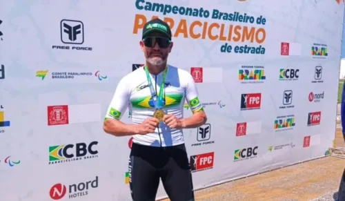 
				
					'Eu fui dado como morto', afirma paratleta baiano campeão nacional
				
				