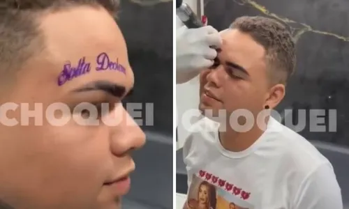 
				
					Fã de Deolane faz tatuagem no rosto por liberdade da advogada; fotos
				
				