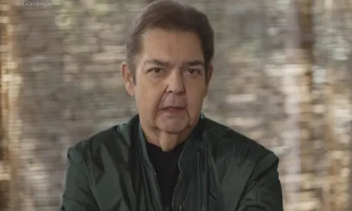 
				
					Faustão volta a ser internado às vésperas de completar 75 anos
				
				