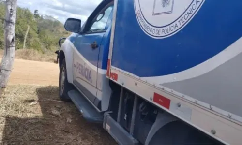 
				
					Feira de Santana: jovem morre afogado enquanto pescava no Rio Jacuípe
				
				