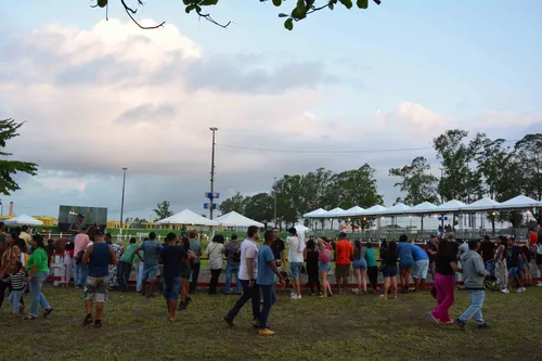 
				
					Feira de Santana: transporte é reforçado com 20 ônibus para Expofeira
				
				