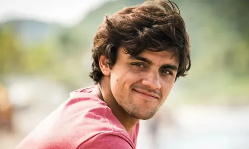 
				
					Felipe Simas abandona novela bíblica da Record; saiba o motivo
				
				