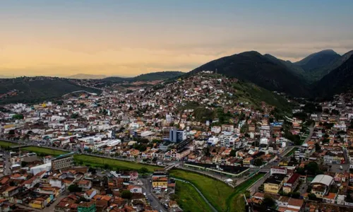 
				
					Festival Literário de Jacobina começa nesta quinta (26); programação
				
				