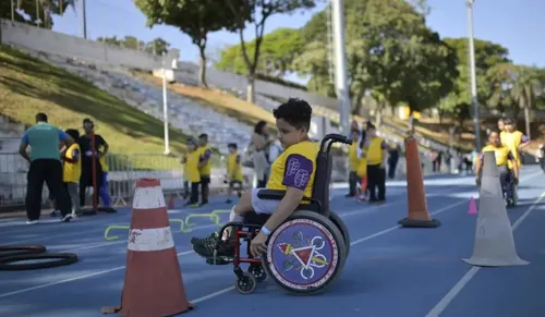 
				
					Festival promove atividades paralímpicas para crianças em Jequié
				
				