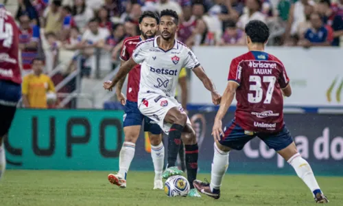 
				
					Fortaleza x Vitória: escalações, onde assistir, arbitragem e mais
				
				