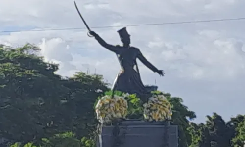 
				
					Fotos: veja imagens da celebração do 2 de Julho em Salvador
				
				