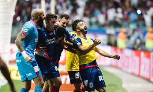 
				
					Goleiro do Bahia provoca Vitória após vencer Ba-Vi: ‘Comer galinha’
				
				