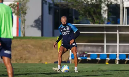 
				
					Grêmio x Bahia: escalações, onde assistir ao vivo, arbitragem e mais
				
				