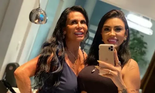 
				
					Gretchen debocha da existência da ‘ex-filha’ Jenny Miranda
				
				