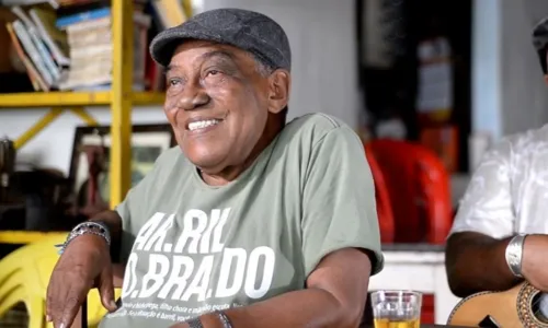 
				
					Batatinha ganha tributo no Santo Antônio Além do Carmo, veja ingressos
				
				