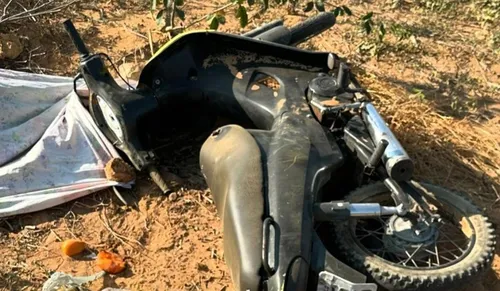 
				
					Homem de 36 anos morre em acidente de moto na BA-263
				
				