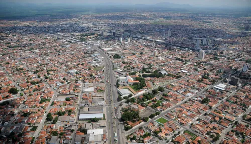 
				
					Homem é assassinado por suposto amigo em Feira de Santana
				
				