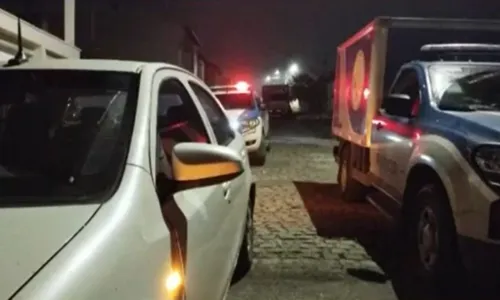 
				
					Homem morre na Bahia e cunhada é suspeita de ser mandante do crime
				
				