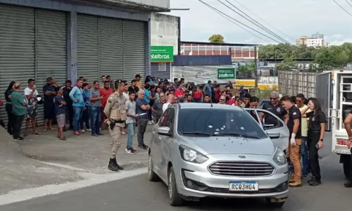 
				
					Homem morto a tiros no centro da cidade de Itabuna
				
				