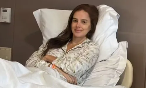 
				
					Esposa de Rodrigo Faro mostra recuperação após cirurgia de câncer
				
				