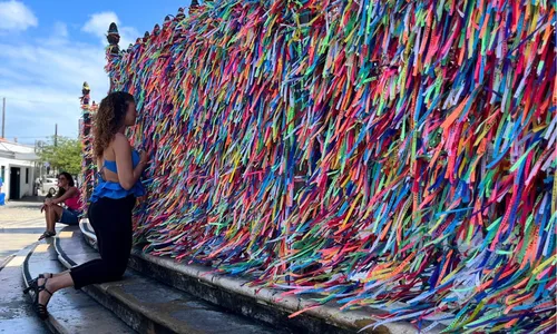 
				
					Igreja do Bonfim vira lugar favorito de Ju Paiva após queda de poste
				
				