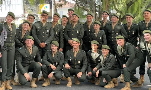 
					Desfile cívico de 7 de Setembro em Salvador: o que você precisa saber
				
				