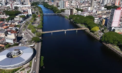 
				
					Itabuna celebra 114 anos com shows gratuitos, exposição e mais
				
				