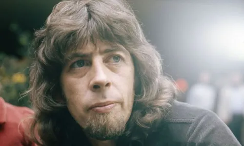 
				
					John Mayall morre aos 90 anos e ganha homenagem de Mick Jagger
				
				