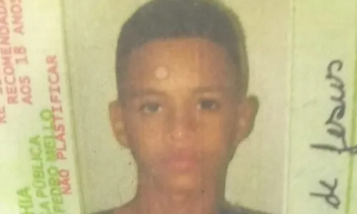 
				
					Jovem de 18 anos é assassinado a tiros em Feira de Santana
				
				